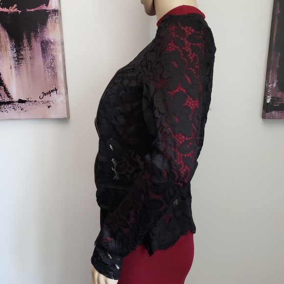 ๐นHP๐นNWT Black Floral Laced Zipper Jacket - Picture 3 of 5